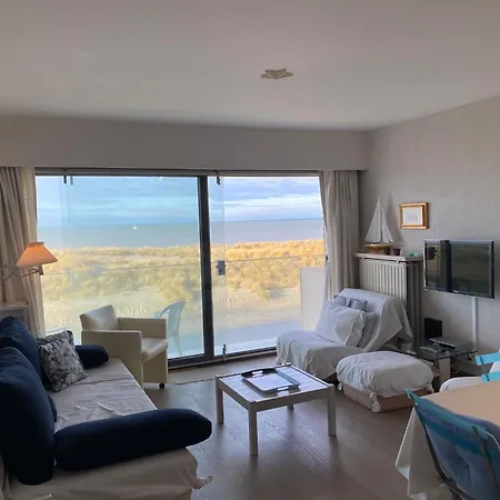 Apartment Seawind 503 With Frontal Sea View