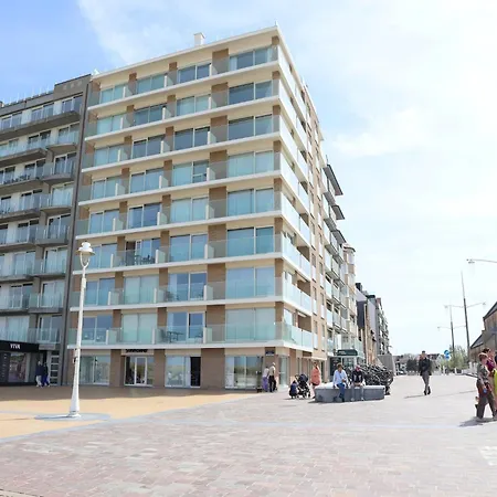 Seawind 503 With Frontal Sea View Apartment