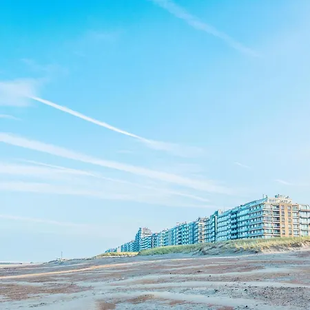 Apartman In By The *