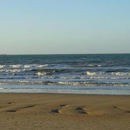 In By The * Nieuwpoort